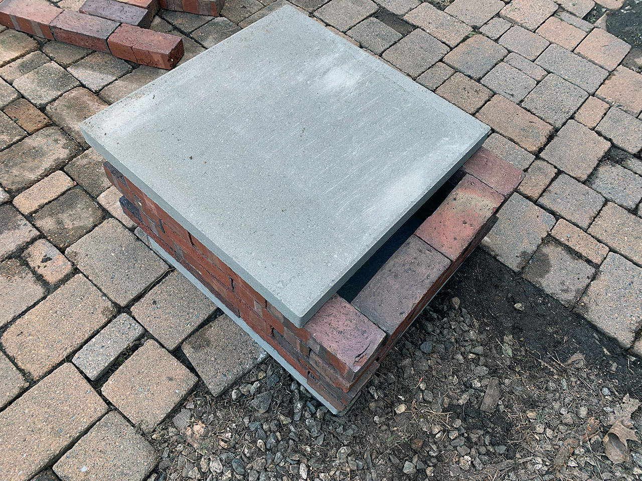 Paver for the pizza to sit on with back vent